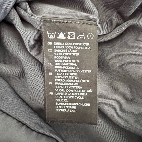 H&M Grey bubble Dress - Picture 6 of 6